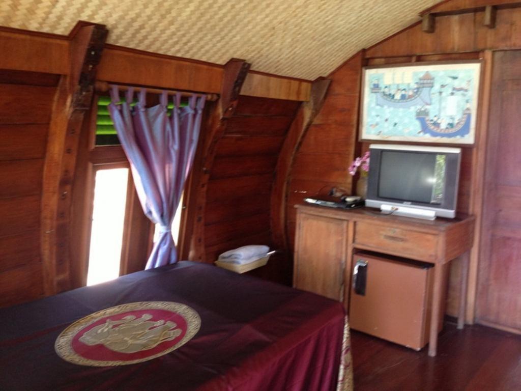 Ayothaya Riverside House Phra Nakhon Si Ayutthaya Phòng bức ảnh